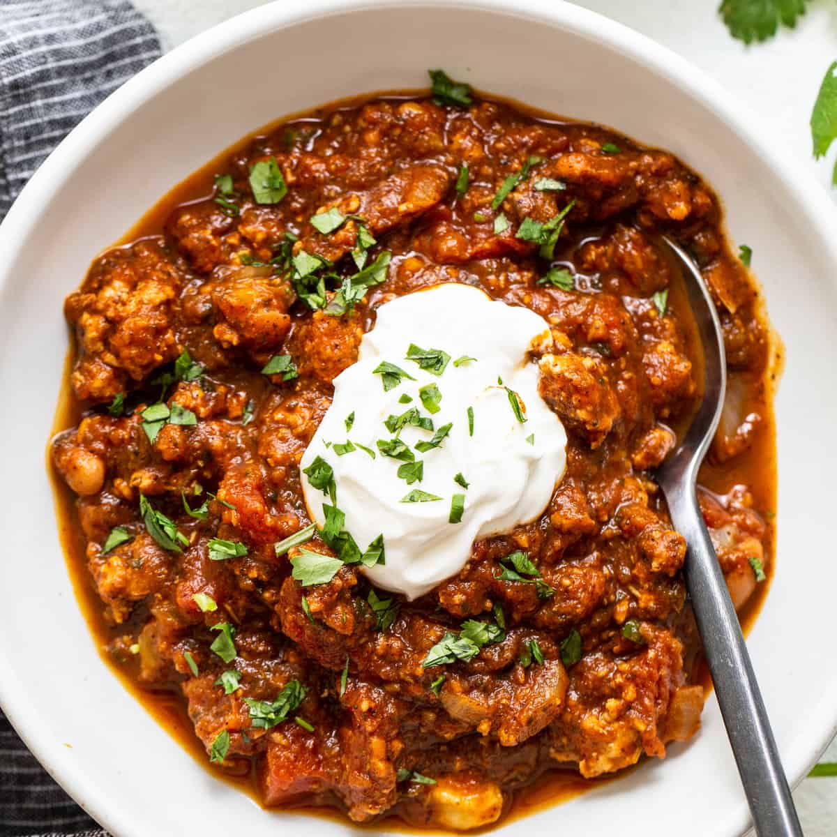 Mastering Pumpkin Turkey Chili: Roasted Poblano & Maple Secret